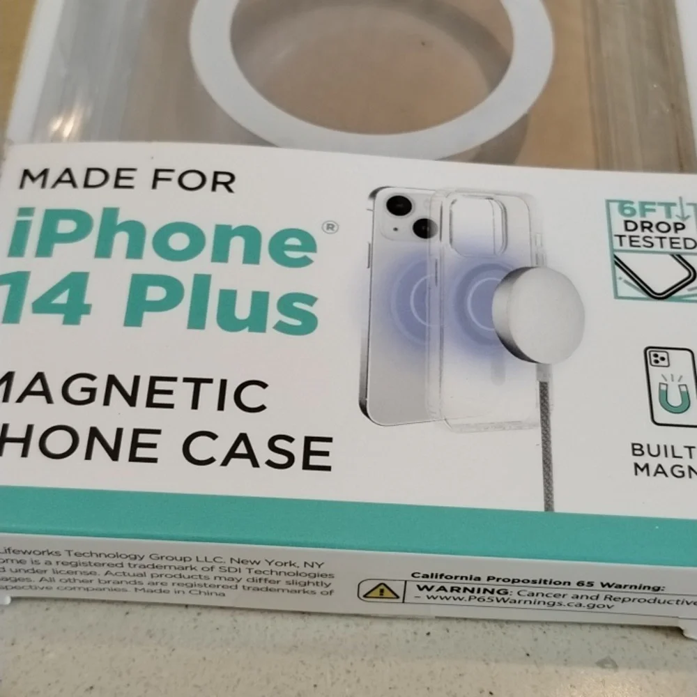 I Phone 14 Plus Magnetic case plus